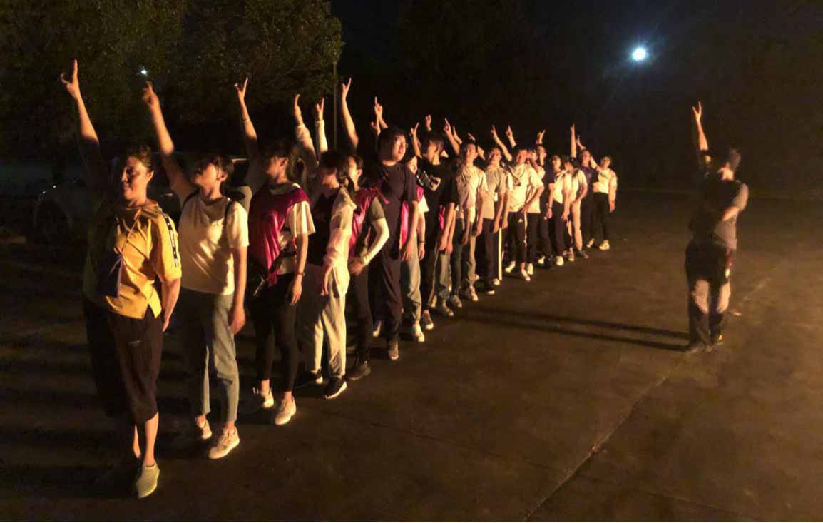 “团队协作，互助共赢”团建拓展活动圆满结束